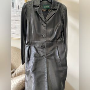 Gorgeous Soft Leather Danier Suit style jacket